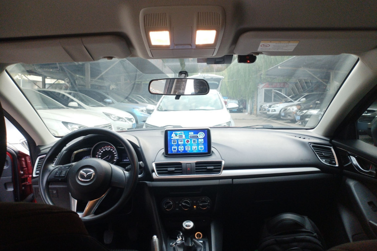 马自达3 昂克赛拉 2016款 三厢 1.5L 手动舒适型中控内饰22