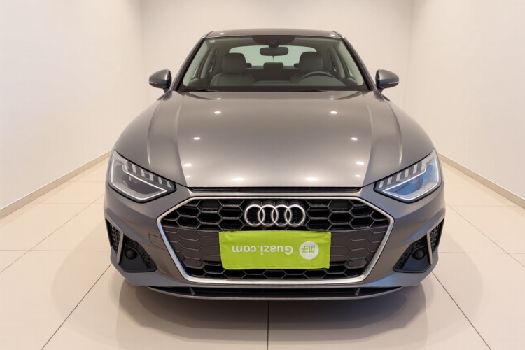 奥迪A4L 2020款 40 TFSI 时尚动感型车身外观2