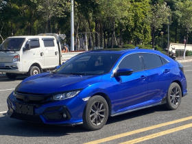 本田 思域 2021款 HATCHBACK 220TURBO CVT新锐控