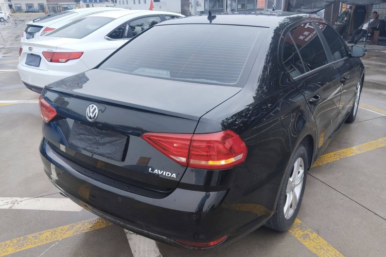 大众 朗逸 2017款 1.6L 自动风尚版车身外观6005