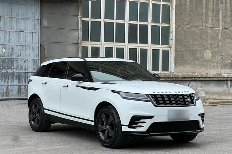 路虎 揽胜星脉 2019款 250PS R-DYNAMIC S车身外观6002