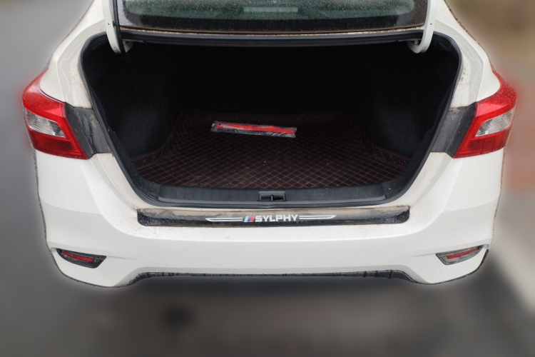 日产 轩逸 2022款 经典 1.6XE CVT舒适版中控内饰23