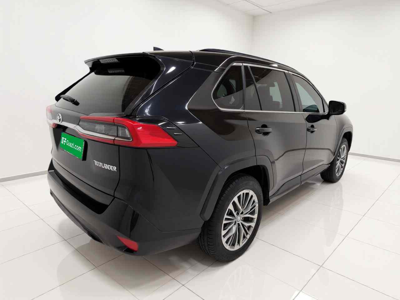 丰田 威兰达 2024款 2.0L CVT两驱豪华PLUS版(5)
