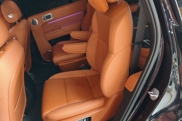 理想汽车 理想L8 2024款 Max中控内饰7004