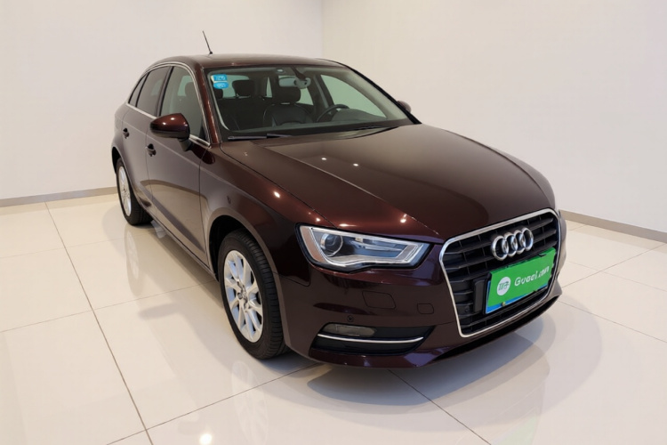 奥迪A3 2014款 Sportback 35 TFSI 自动时尚型车身外观3