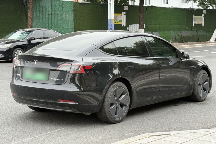特斯拉 Model 3 2022款 后轮驱动版车身外观6003