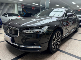 沃尔沃S90 2021款 B5 智逸豪华版