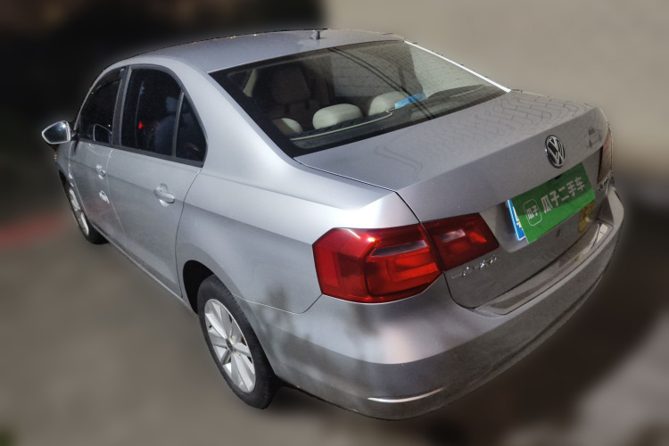 大众 捷达 2015款 1.6L 自动舒适型车身外观5