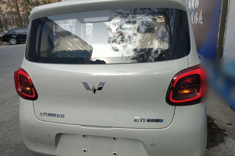 五菱汽车 宏光MINIEV 2025款 四门版 进阶款车身外观6