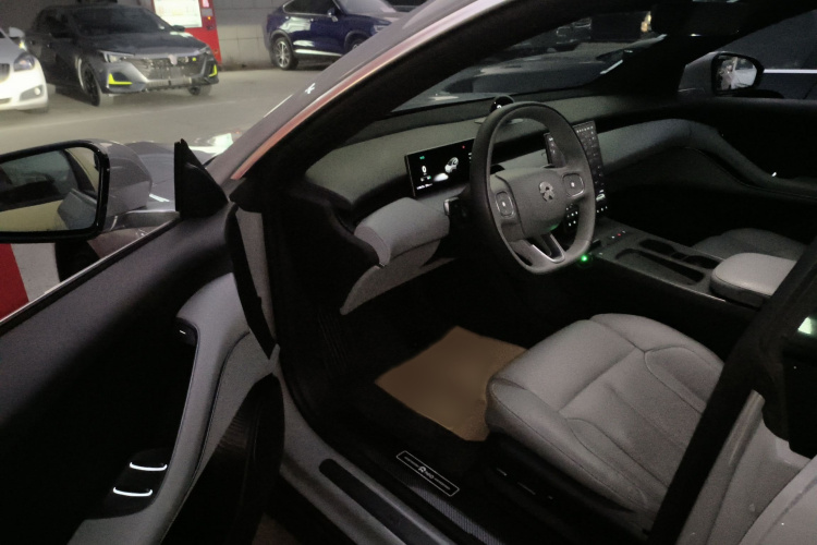 蔚来ET5T 2023款 75kWh Touring中控内饰7003