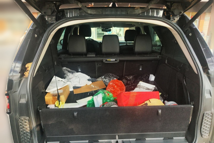 路虎 发现 2018款 3.0 SC V6 HSE中控内饰23