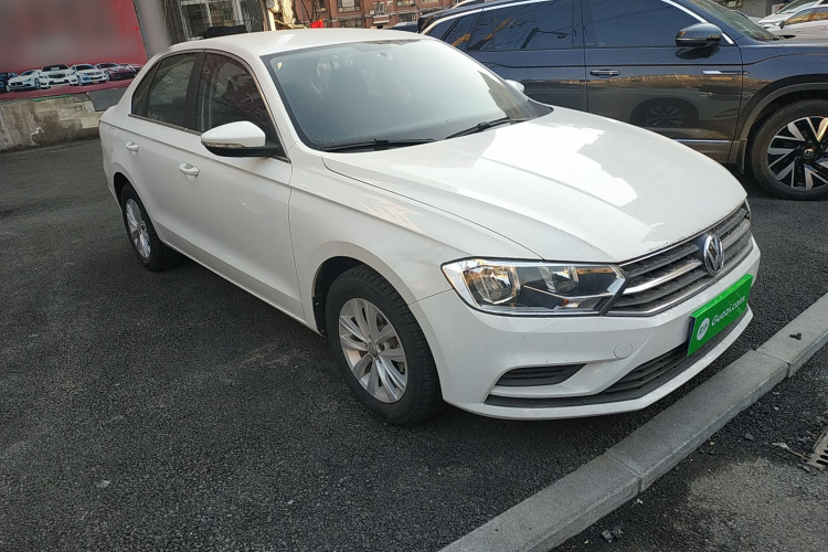 大众 宝来 2018款 1.5L 自动时尚型车身外观3