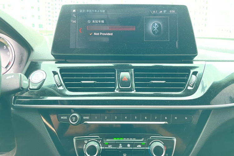 宝马1系 2021款 改款 120i M运动版中控内饰7001