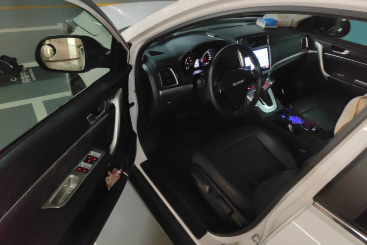 哈弗M6 2019款 1.5T DCT两驱精英型 国VI中控内饰20