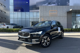 沃尔沃XC60 2025款 B5 四驱智逸豪华版