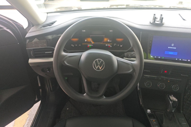 大众 帕萨特 2022款 280TSI 商务版中控内饰13