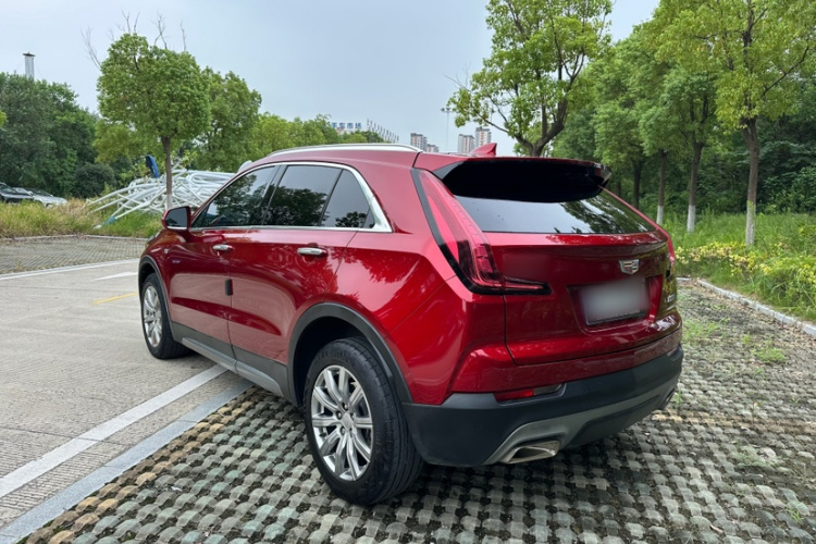 凯迪拉克XT4 2022款 28T 两驱豪华型车身外观6008