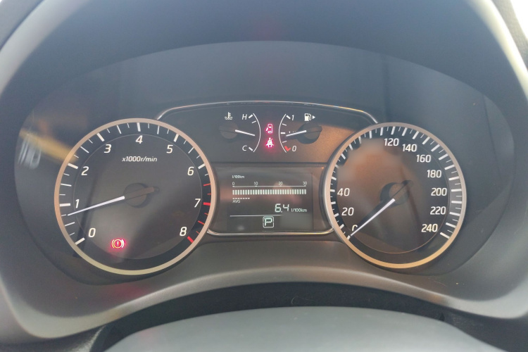 日产 轩逸 2022款 经典 1.6XL CVT豪华版局部细节14