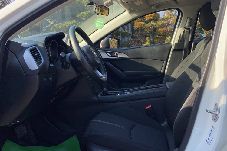 马自达3 昂克赛拉 2017款 三厢 1.5L 自动豪华型 国V局部细节19