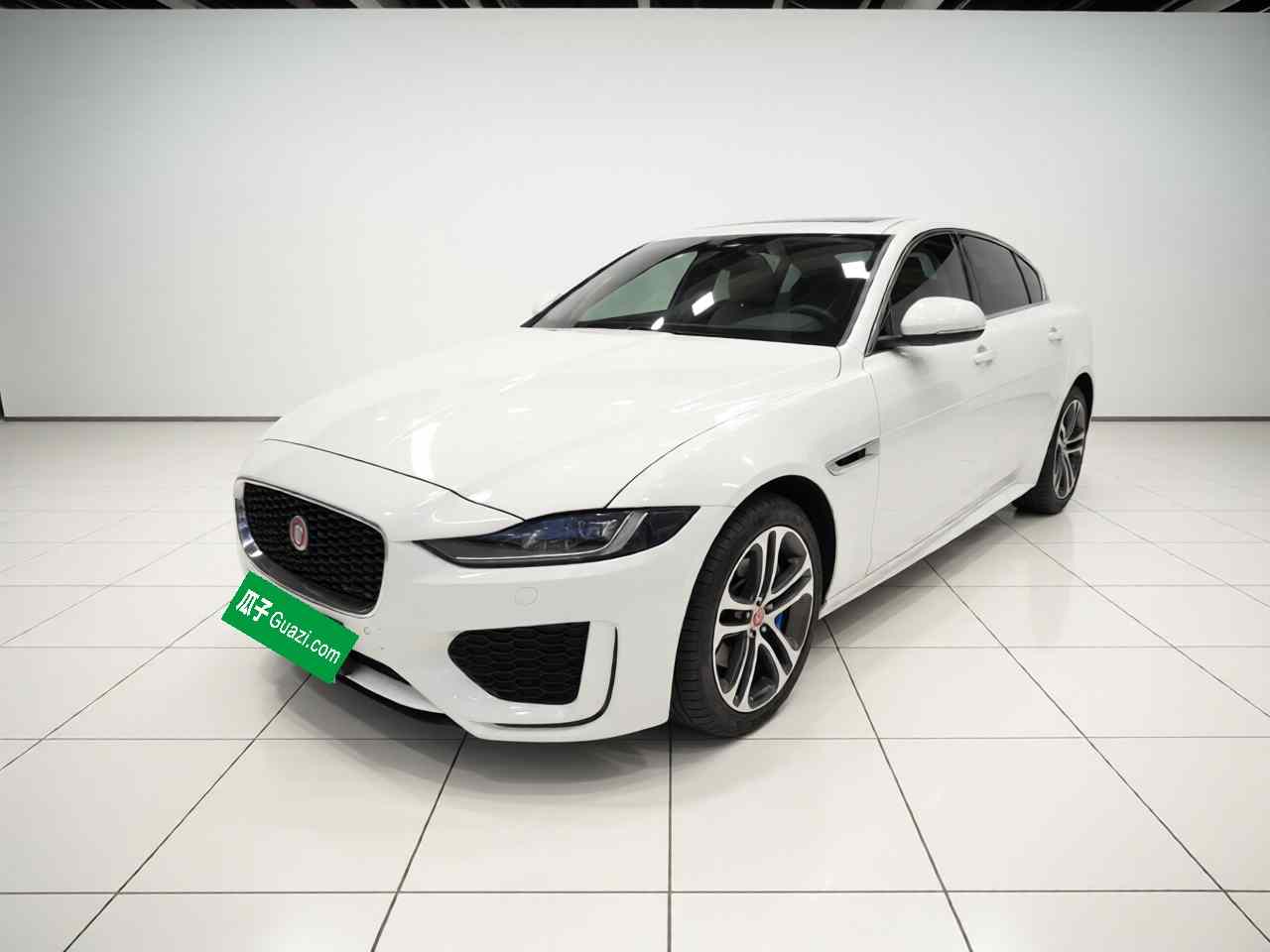 捷豹XEL 2023款 2.0T 250PS R-DYNAMIC S进取运动版(2)
