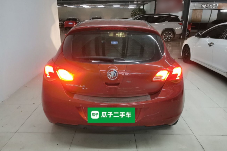 别克 英朗 2014款 XT 1.6L 自动时尚版车身外观6