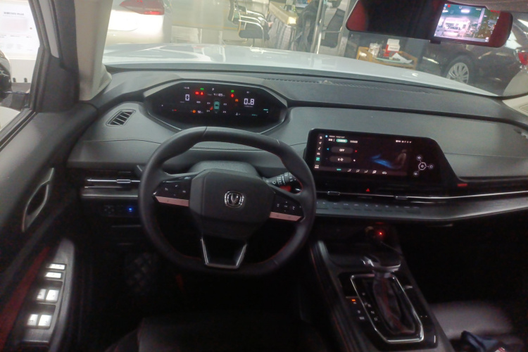 长安CS55PLUS 2022款 第二代 1.5T DCT豪华型局部细节13
