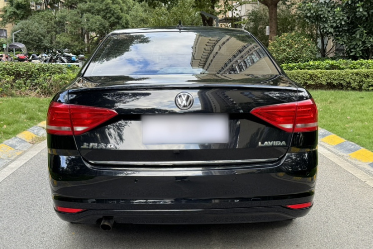 大众 朗逸 2017款 1.6L 自动舒适版车身外观6005