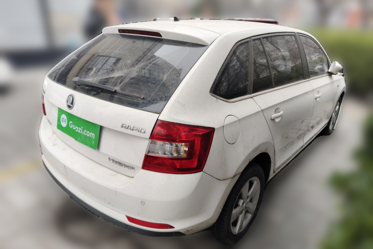 斯柯达 昕动 2016款 1.6L 自动创行版车身外观7