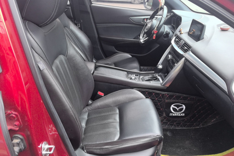 马自达CX-4 2018款 2.0L 自动两驱蓝天品位版局部细节41