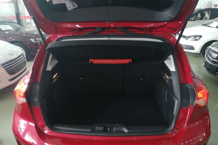 福特 福克斯Active 2021款 EcoBoost 180 自动劲潮型局部细节23