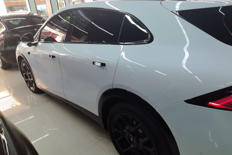 小鹏G7 2025款 702 超长续航 Max车身外观6003