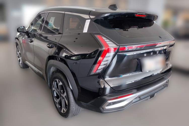 吉利汽车 博越L 2023款 1.5TD DCT尊贵型车身外观5