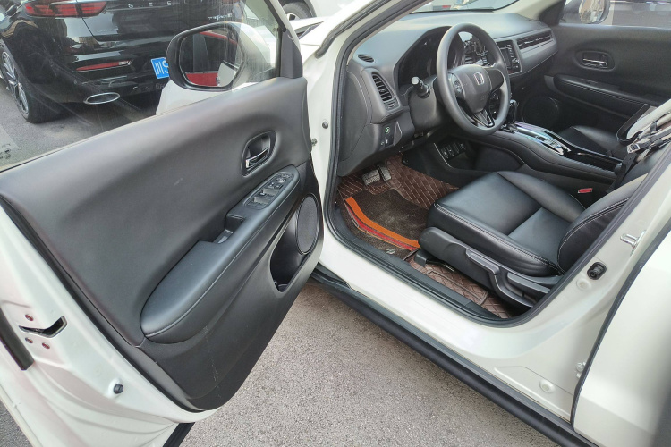 本田 缤智 2017款 1.5L CVT两驱舒适型中控内饰20