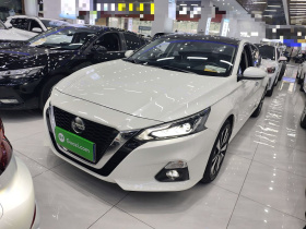 日产 天籁 2020款 改款 2.0L XL Upper 智行版