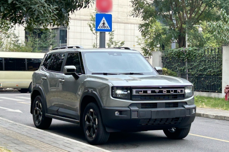 捷途自由者 2025款 2.0TD 自动XWD征服车身外观6004