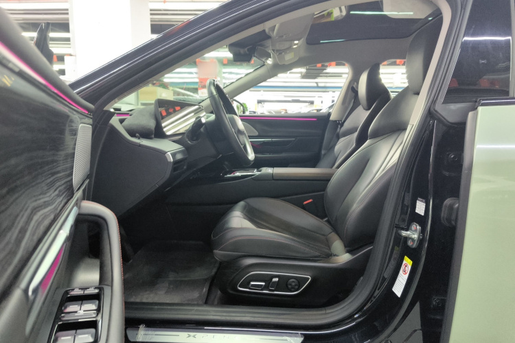 小鹏P7 2022款 625E中控内饰20