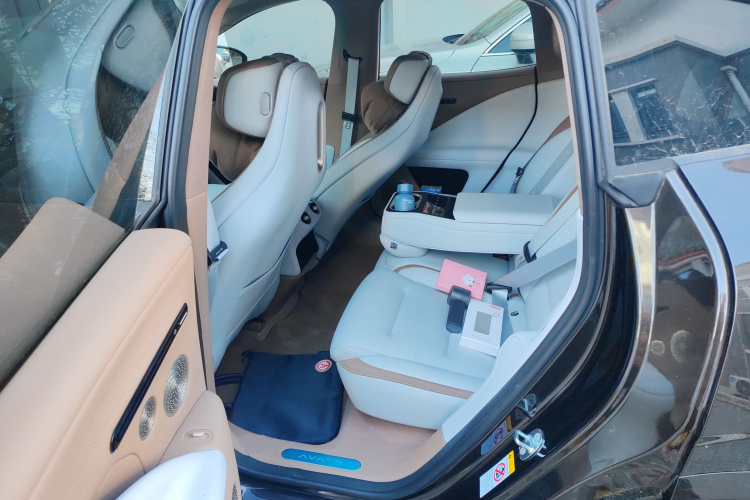 阿维塔07 2024款 Max增程版中控内饰21