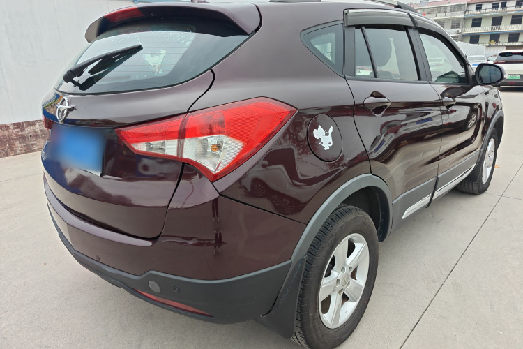 海马S5 2016款 1.5T CVT创享版车身外观7