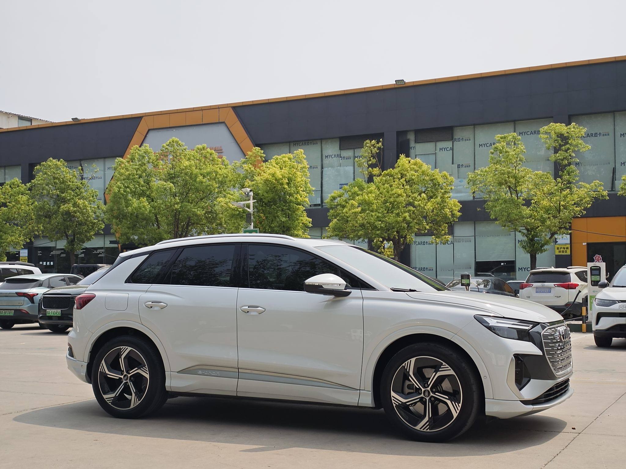 奥迪Q4 e-tron 2023款 40 e-tron 创境版