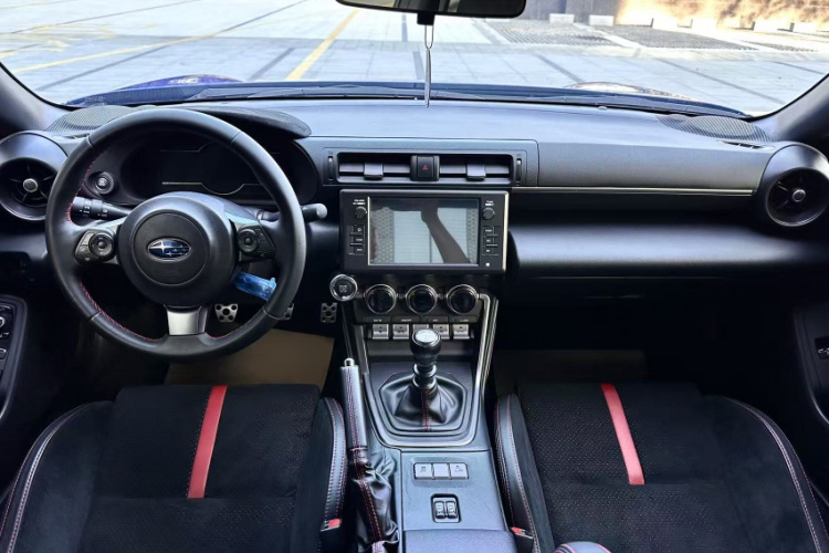 斯巴鲁BRZ 2022款 2.4L 手动版中控内饰7006