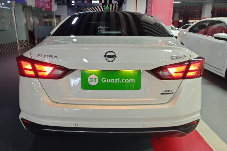 日产 天籁 2021款 2.0T XL Upper AD1 智享领航版车身外观6