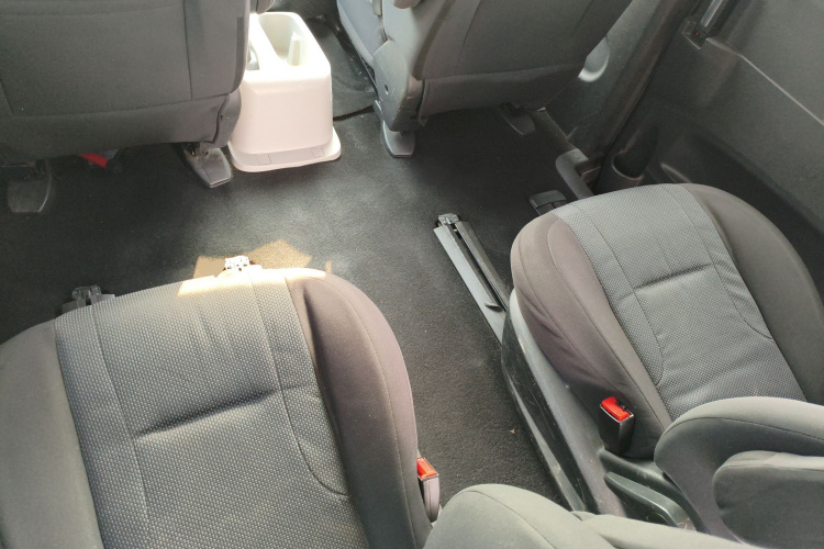 江淮瑞风 瑞风M4 2020款 2.0CTI 柴油 手动劲锐型 国VI中控内饰21