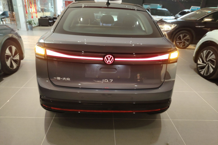 大众ID.7 VIZZION 2024款 AIR车身外观6004