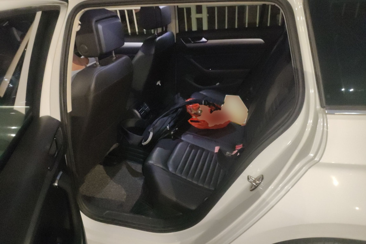 大众 蔚揽 2018款 380TSI 两驱舒行版中控内饰21