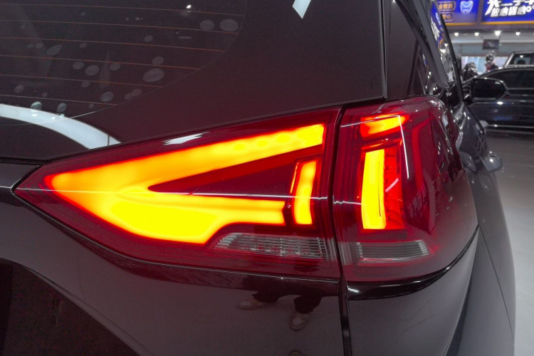 海马7X 2020款 1.6TGDI 自动豪华型车身外观6006