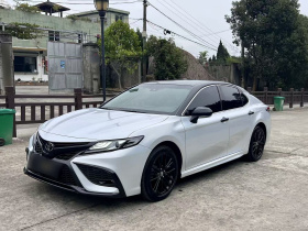 丰田 凯美瑞 2022款 2.5S 骑士版