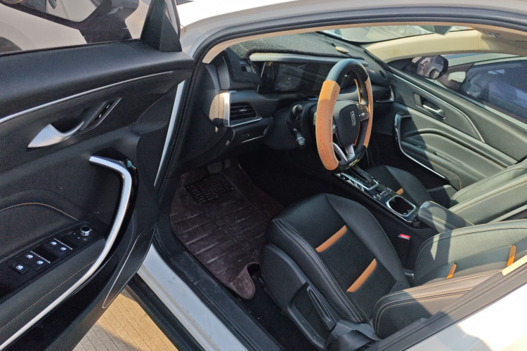 奔腾T77 2019款 230 TID 自动豪华型 国V中控内饰20