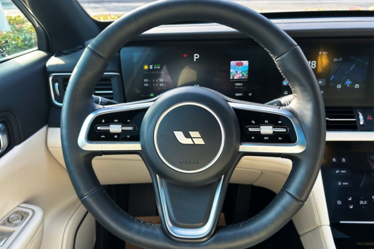 理想汽车 理想ONE 2021款 增程6座版局部细节13