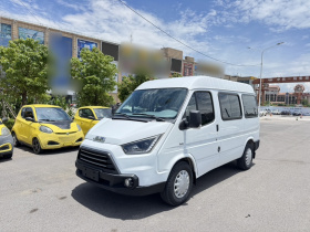 江铃 特顺 2017款 2.8T商运型短轴中顶6/7/8座JX493