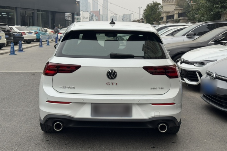 大众 高尔夫GTI 2023款 380TSI DSG GTI车身外观6003